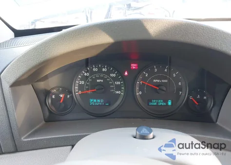 2005 Jeep Grand Cherokee Laredo из США, поврежденный, VIN 1J4GS48K65C510942